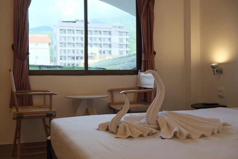 Mypatong Social Hostel Dış mekan fotoğraf