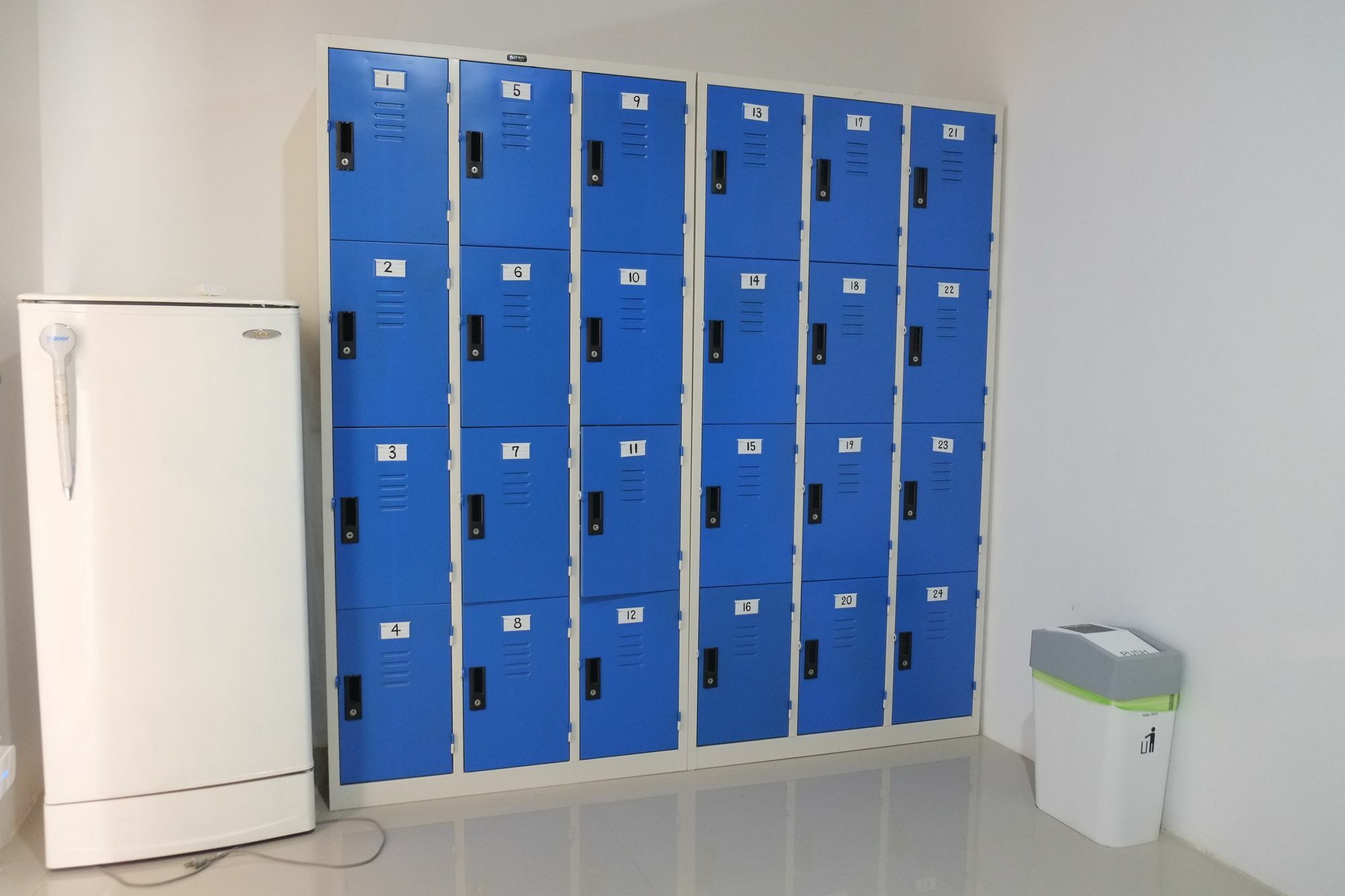 Mypatong Social Hostel Dış mekan fotoğraf