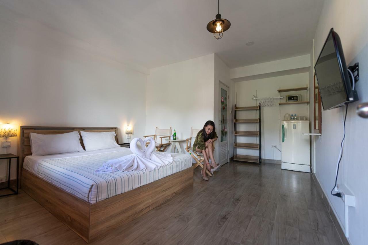 Mypatong Social Hostel Dış mekan fotoğraf