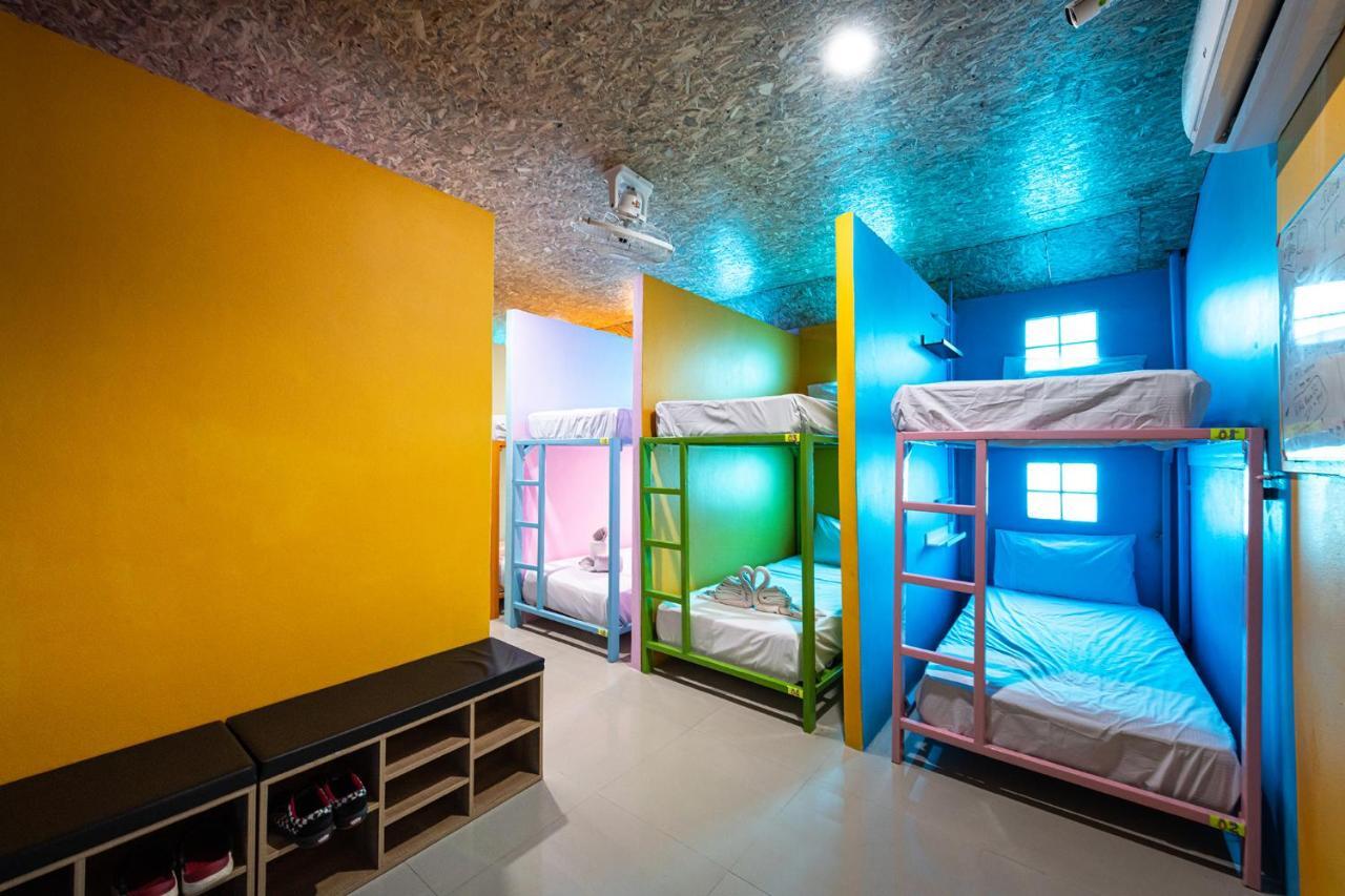 Mypatong Social Hostel Dış mekan fotoğraf