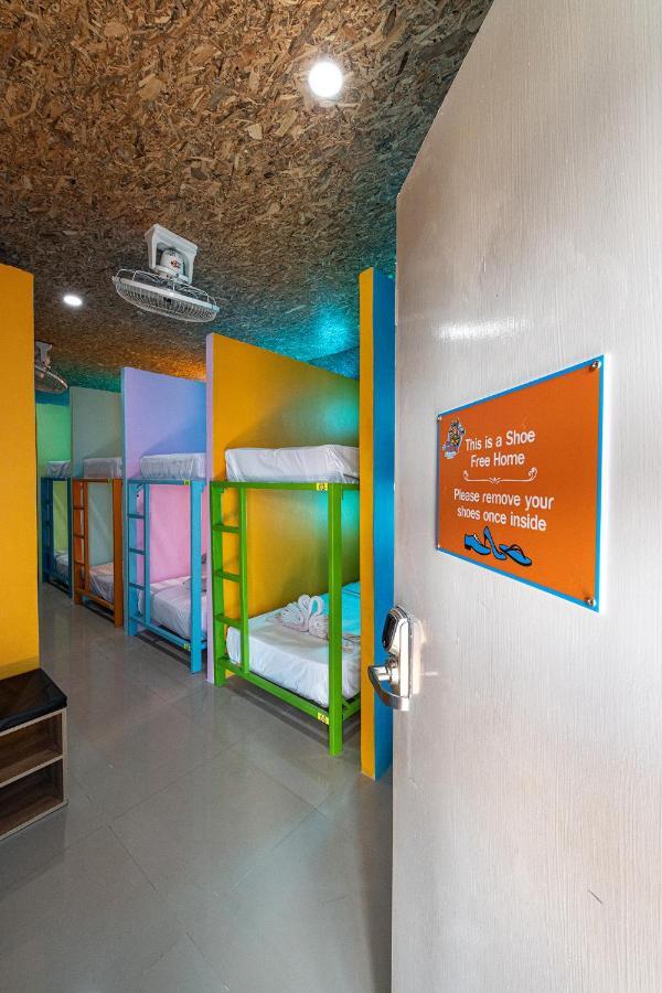 Mypatong Social Hostel Dış mekan fotoğraf